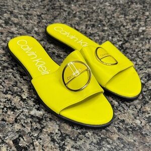 Calvin Klein Bright Yellow Slide Sandals NWOT 9